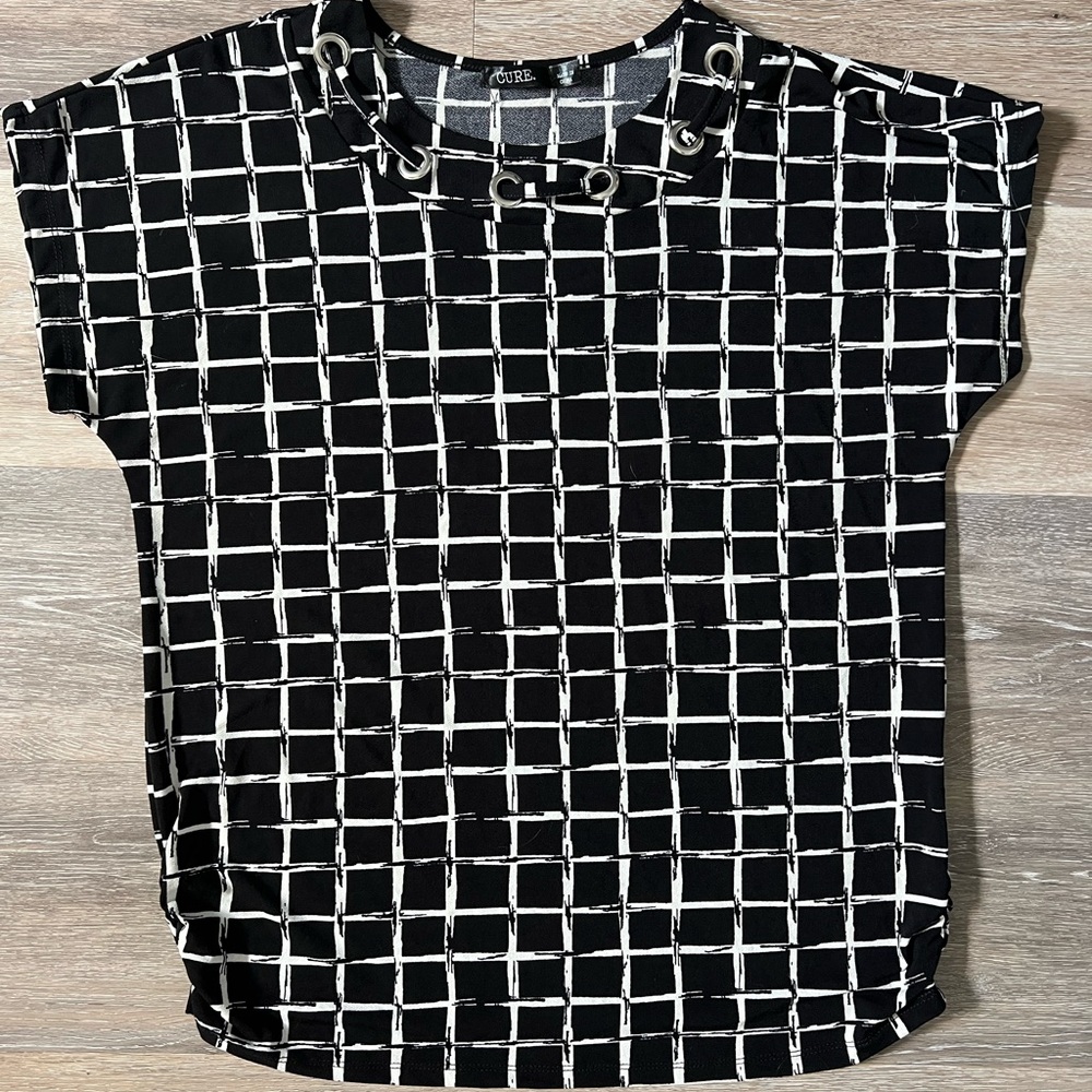 Chic Black and White Women's Top